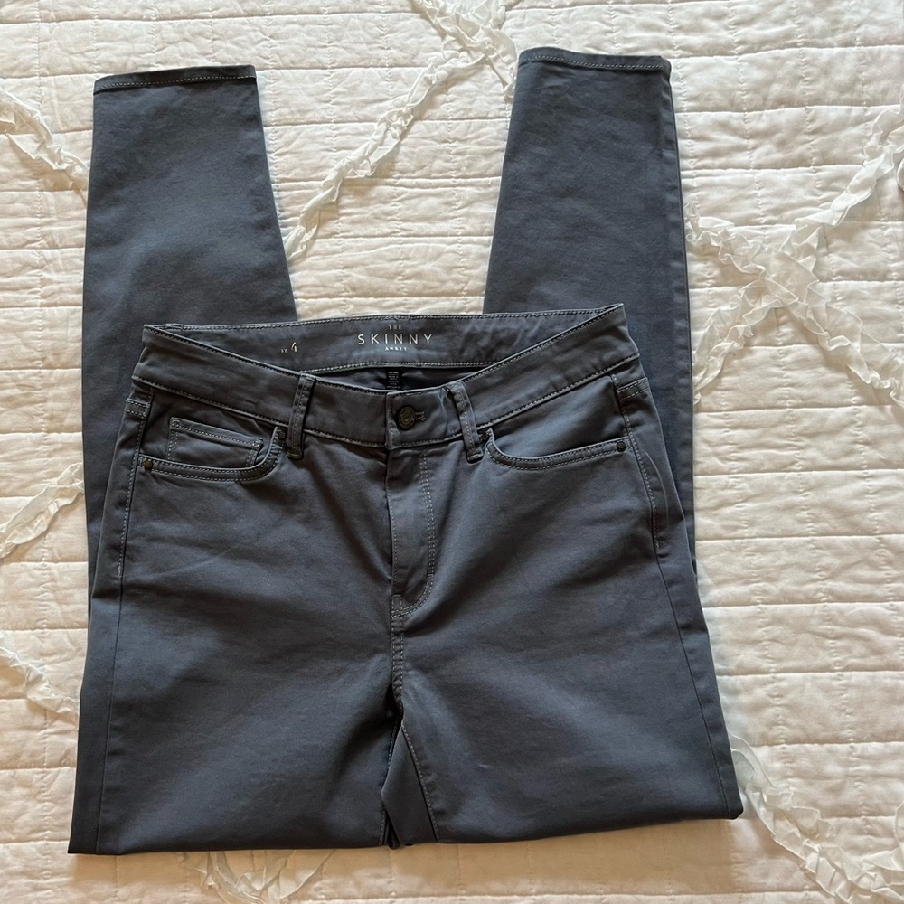 WHBM Skinny Ankle Pant